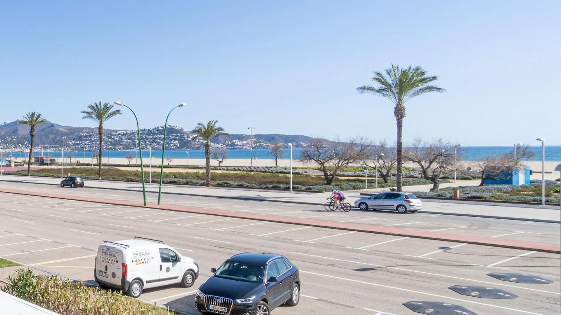 Apartment 1013 Apartamento Vista Mar Con 2 Habitaciones By Homeselectspain Empuriabrava