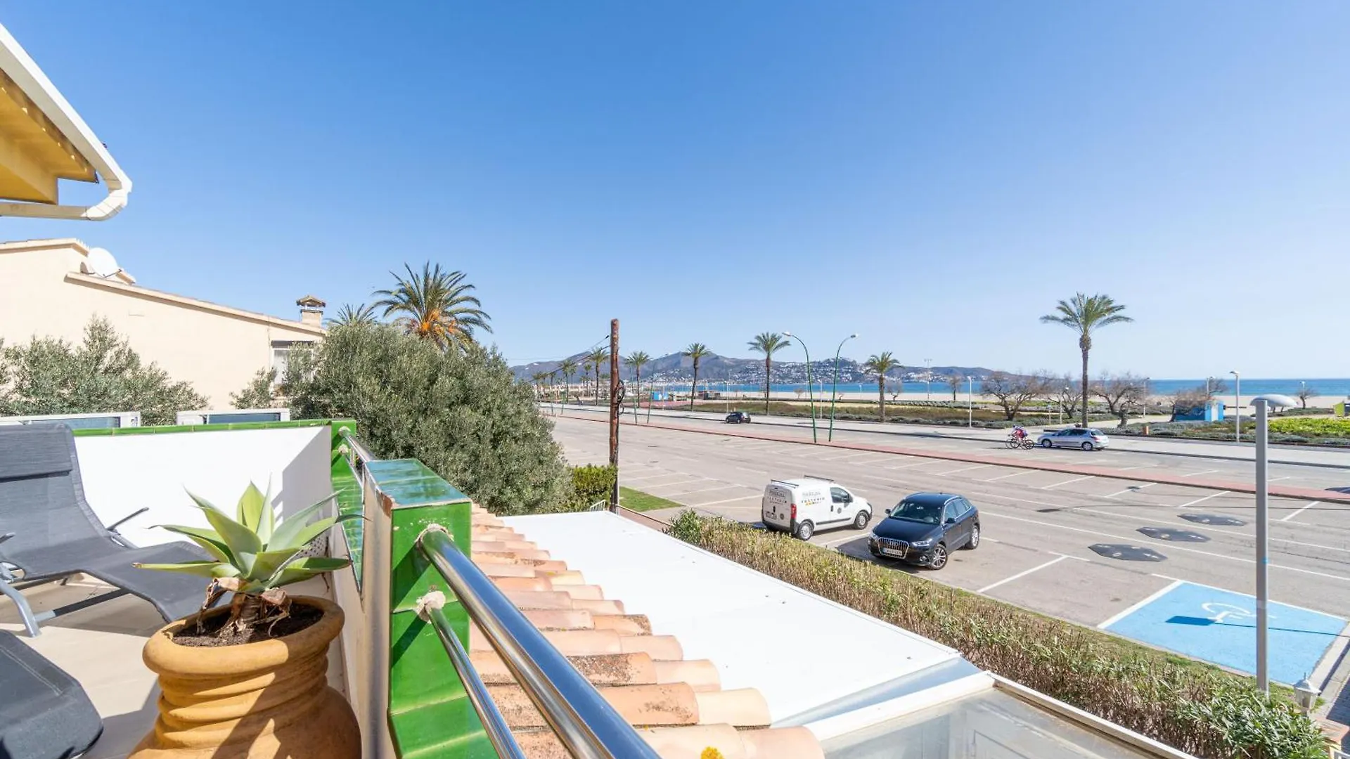 1013 Apartamento Vista Mar Con 2 Habitaciones By Homeselectspain Empuriabrava Apartment